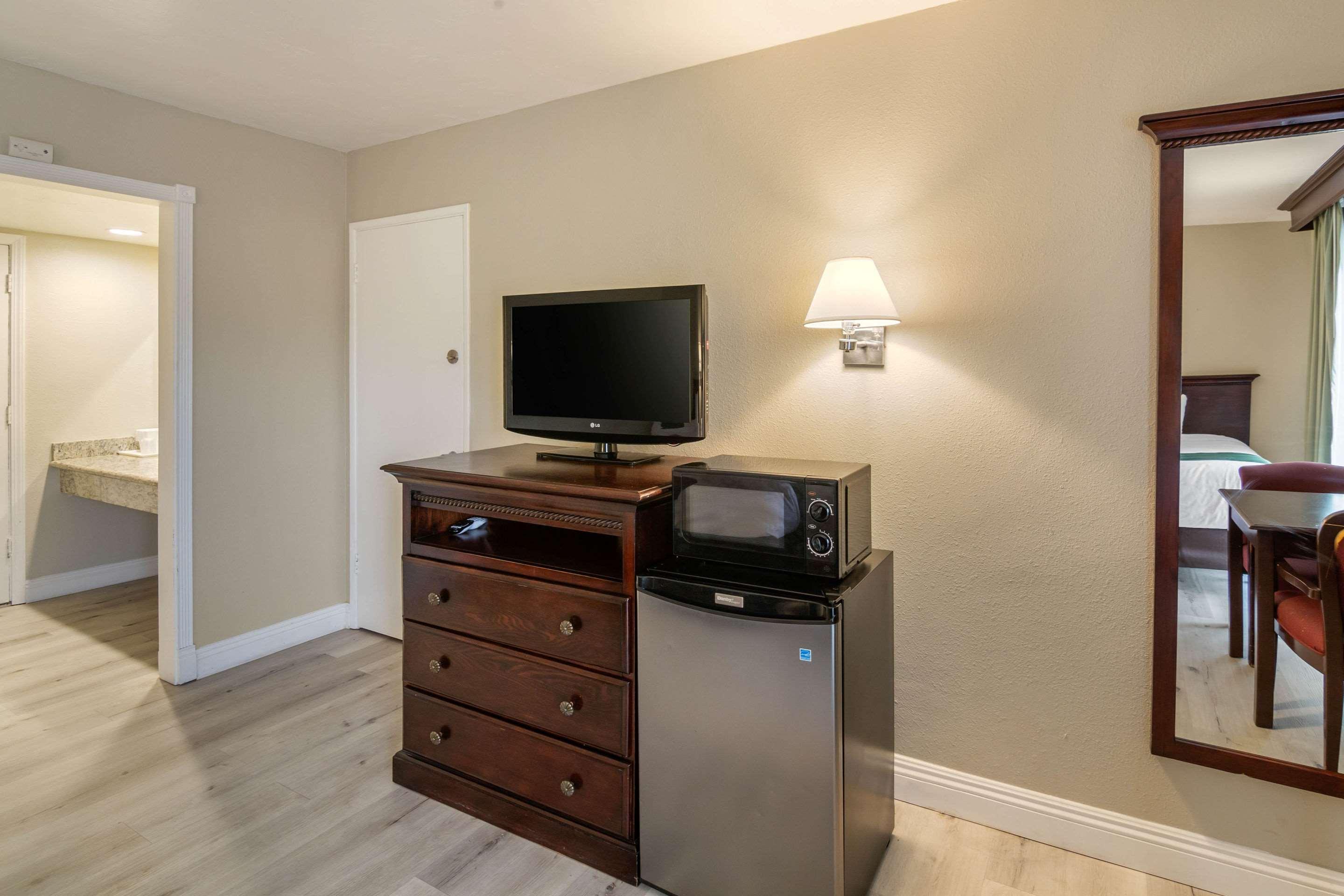 Quality Inn & Suites El Cajon San Diego East Dış mekan fotoğraf
